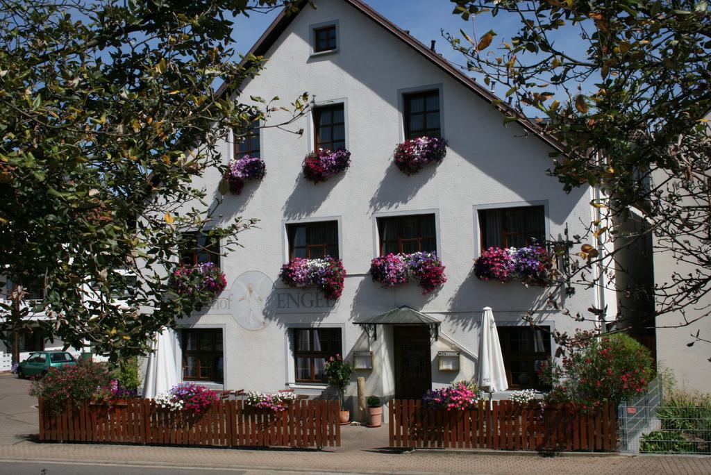 Hotel Restaurant Engel Pfaffenweiler ภายนอก รูปภาพ